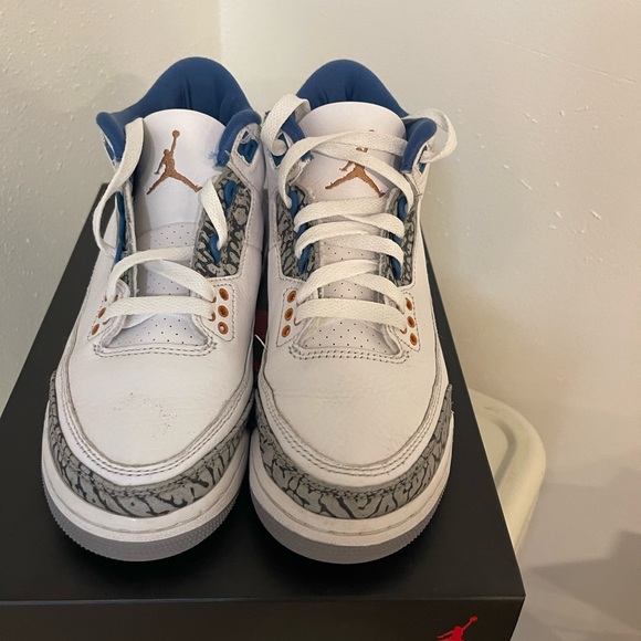 Jordan 3 - Picture 2 of 6